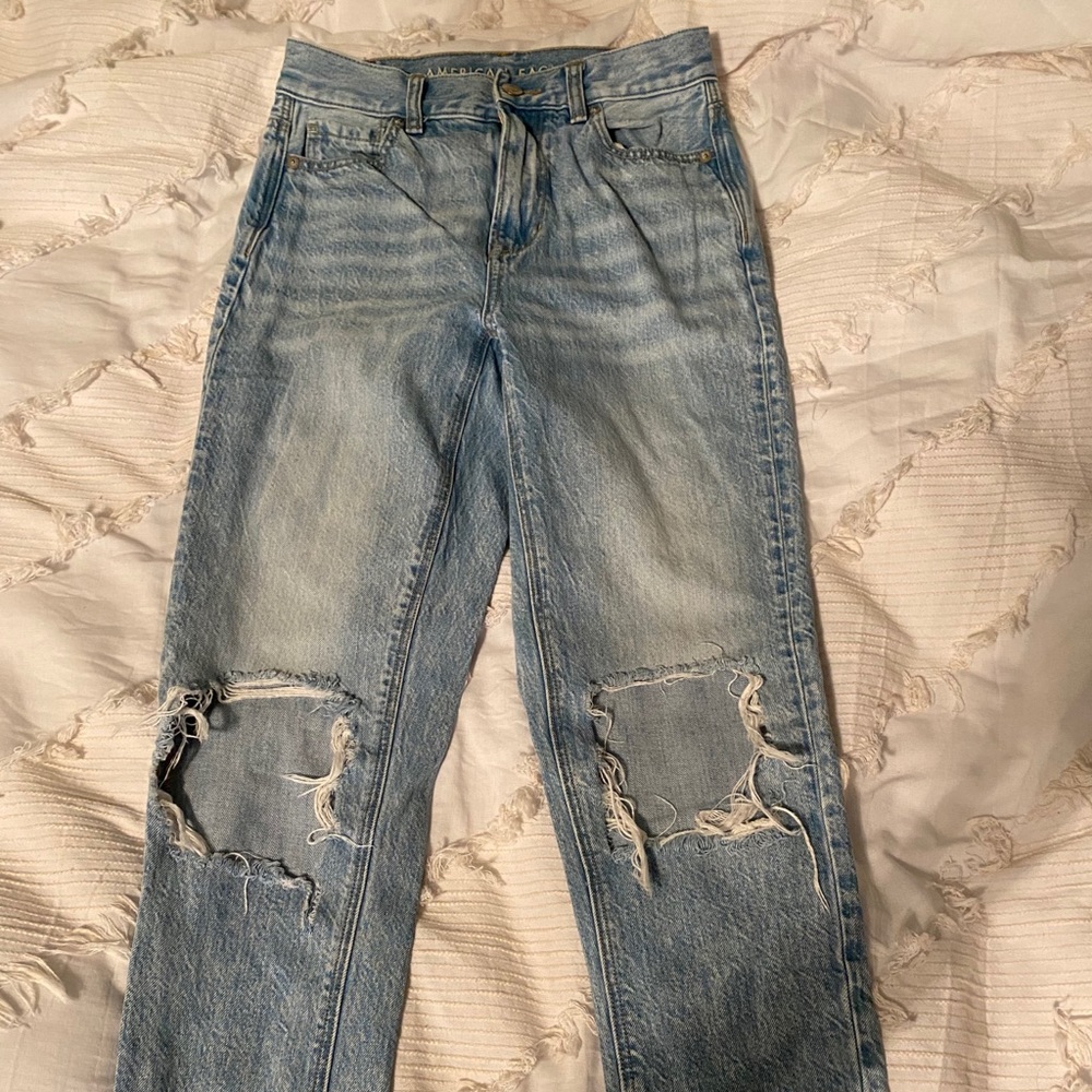 Ripped jeans